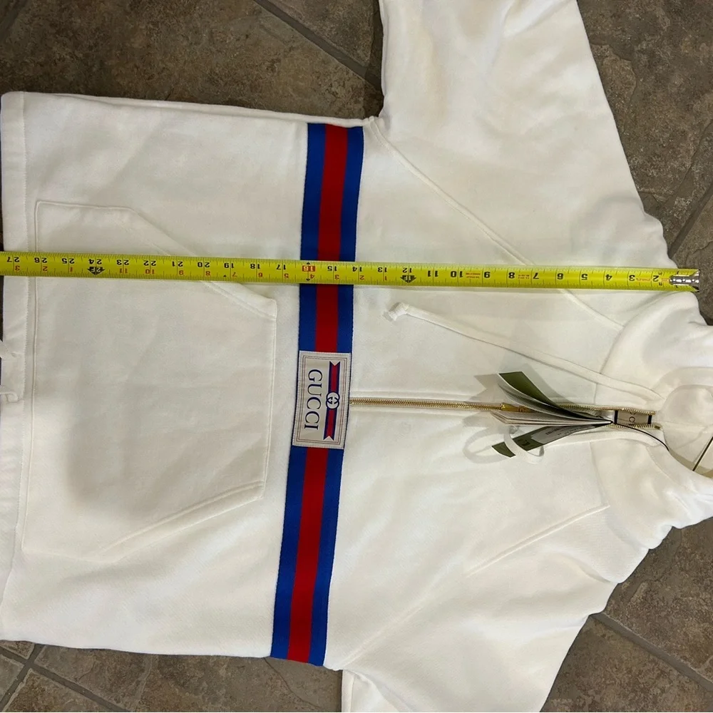 Men's Gucci, cotton jersey half zip closure,, hoodie size XS fits like medium